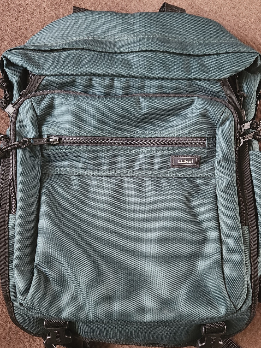 L.L. Bean Forest Green Men's Backpack with Front Zip Pocket
